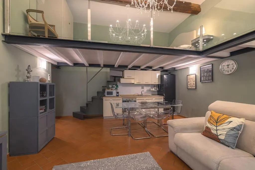 Sant Ambrogio Green Pepper Apartment Florence 0*,  Italy